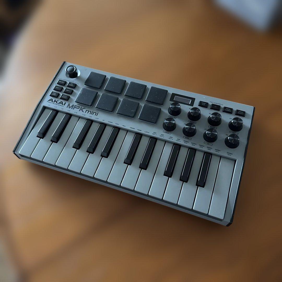 DTM・DAW AKAI MPK mini SPECIAL EDITION GREY