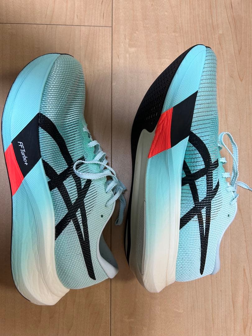 アシックス　メタスピード エッジ パリ　28㎝