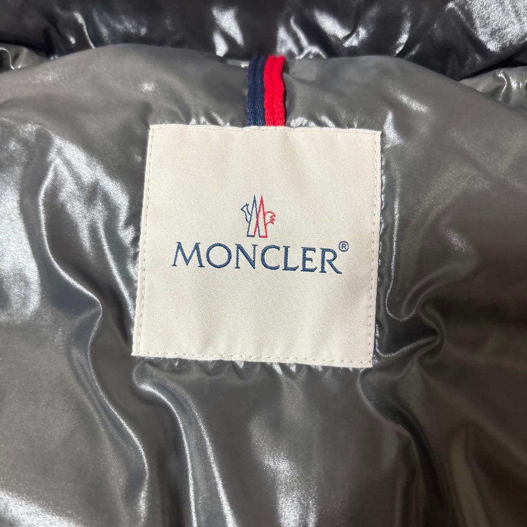 【極美品】MONCLER モンクレール メンズ ダウンベスト ジャケット 黒