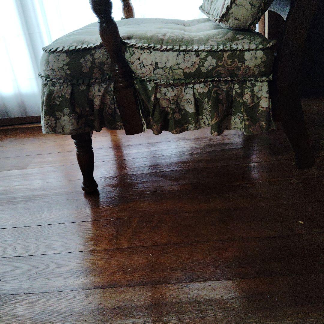 飛騨産業 クラシックソファ花柄1人掛け