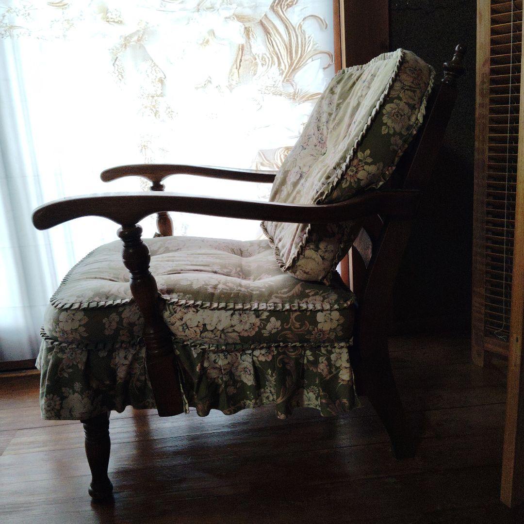 飛騨産業 クラシックソファ花柄1人掛け