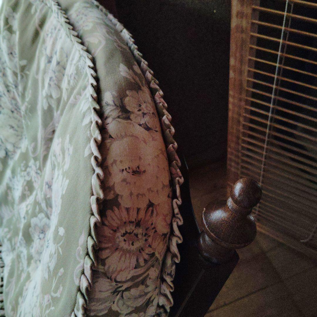 飛騨産業 クラシックソファ花柄1人掛け