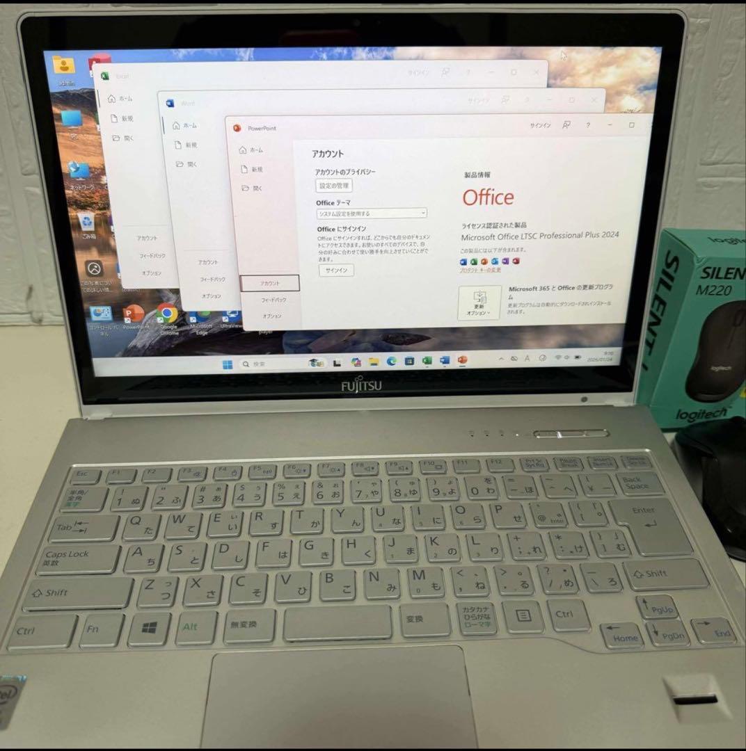 Windows11 オフィス付き　Core i5 SSD 富士通タッチノートPC