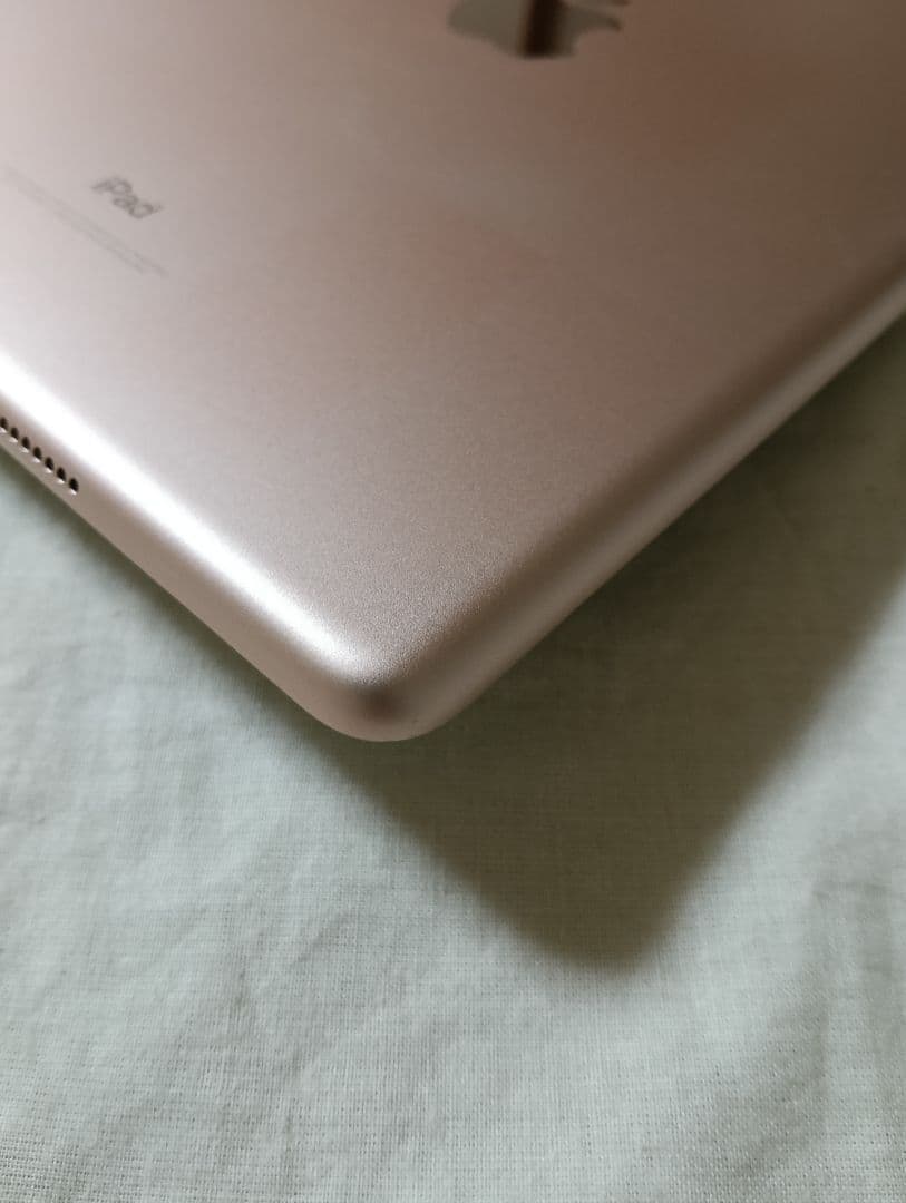 美品 iPad 第6世代 バッテリー89%