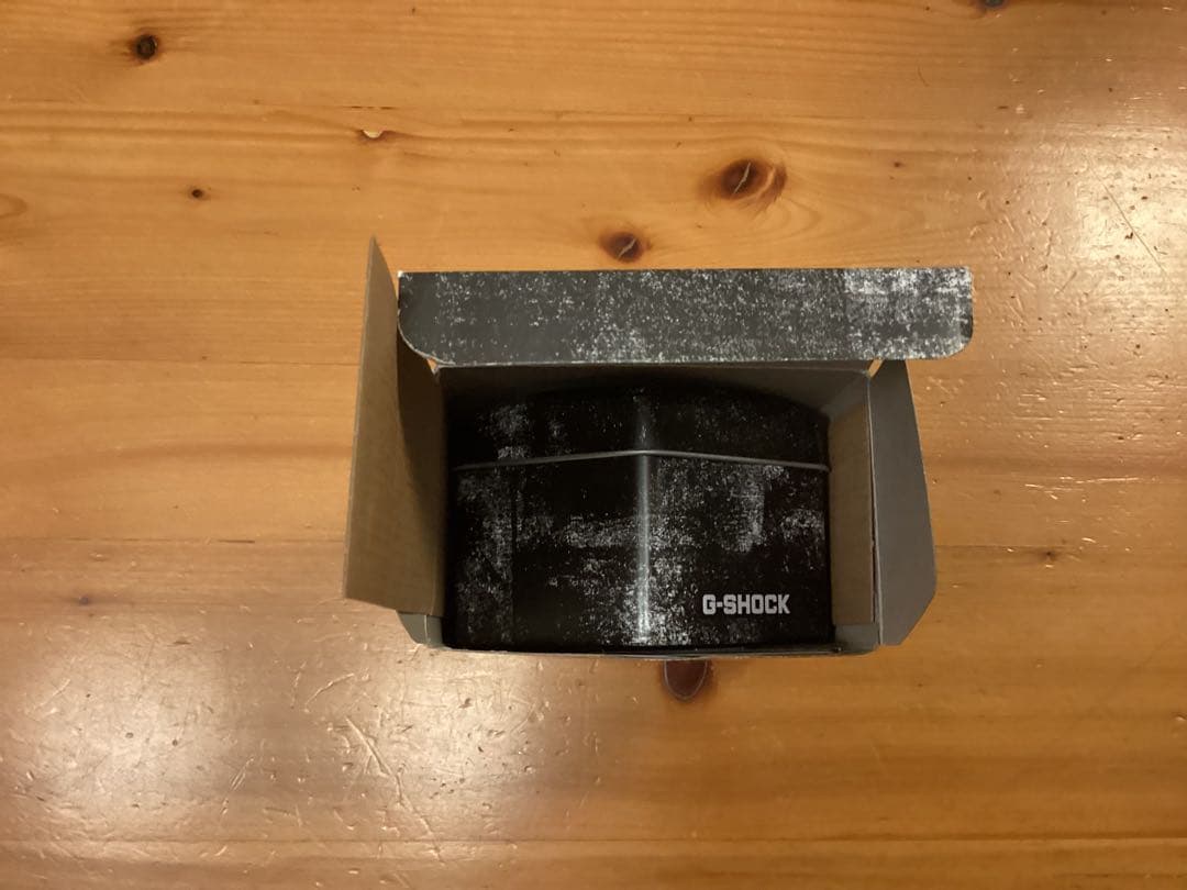 【新品未使用】CASIO G-SHOCK 腕時計 DW-5600E-1V