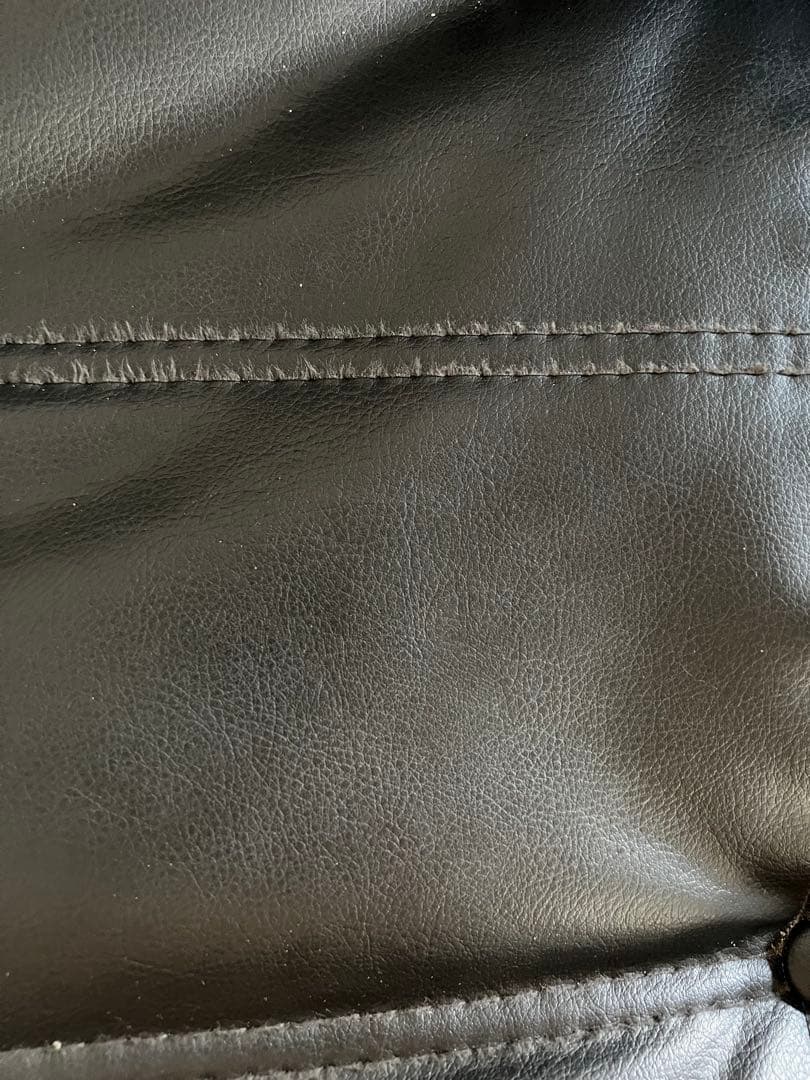 【正規品】リーンロゼ ligne rosetトーゴ　1人掛けソファ　ブラック