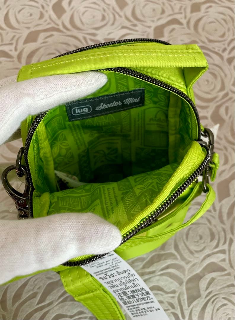 【新品未使用】ハワイ限定 アウラニ オルメル ポシェット AULANI