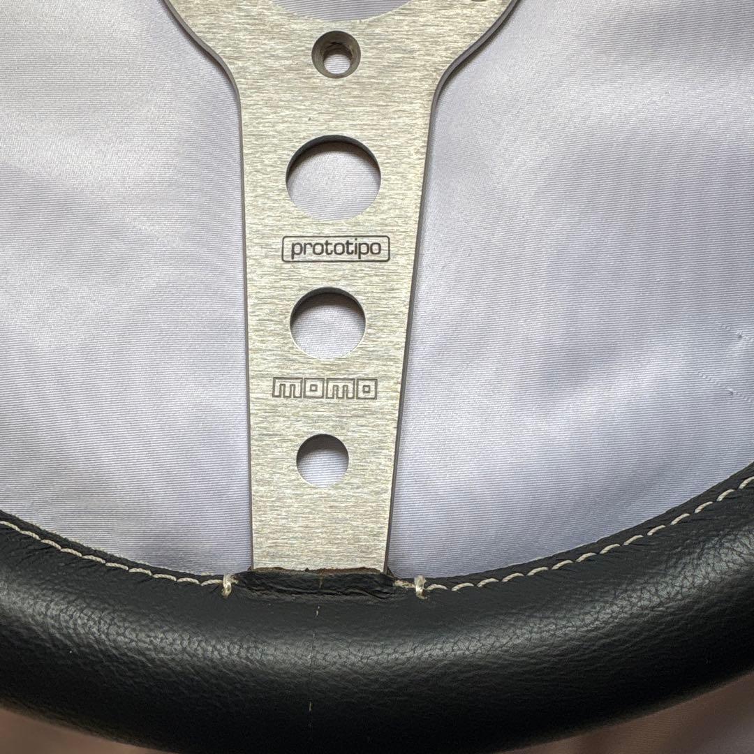 MOMO prototipo ステアリング