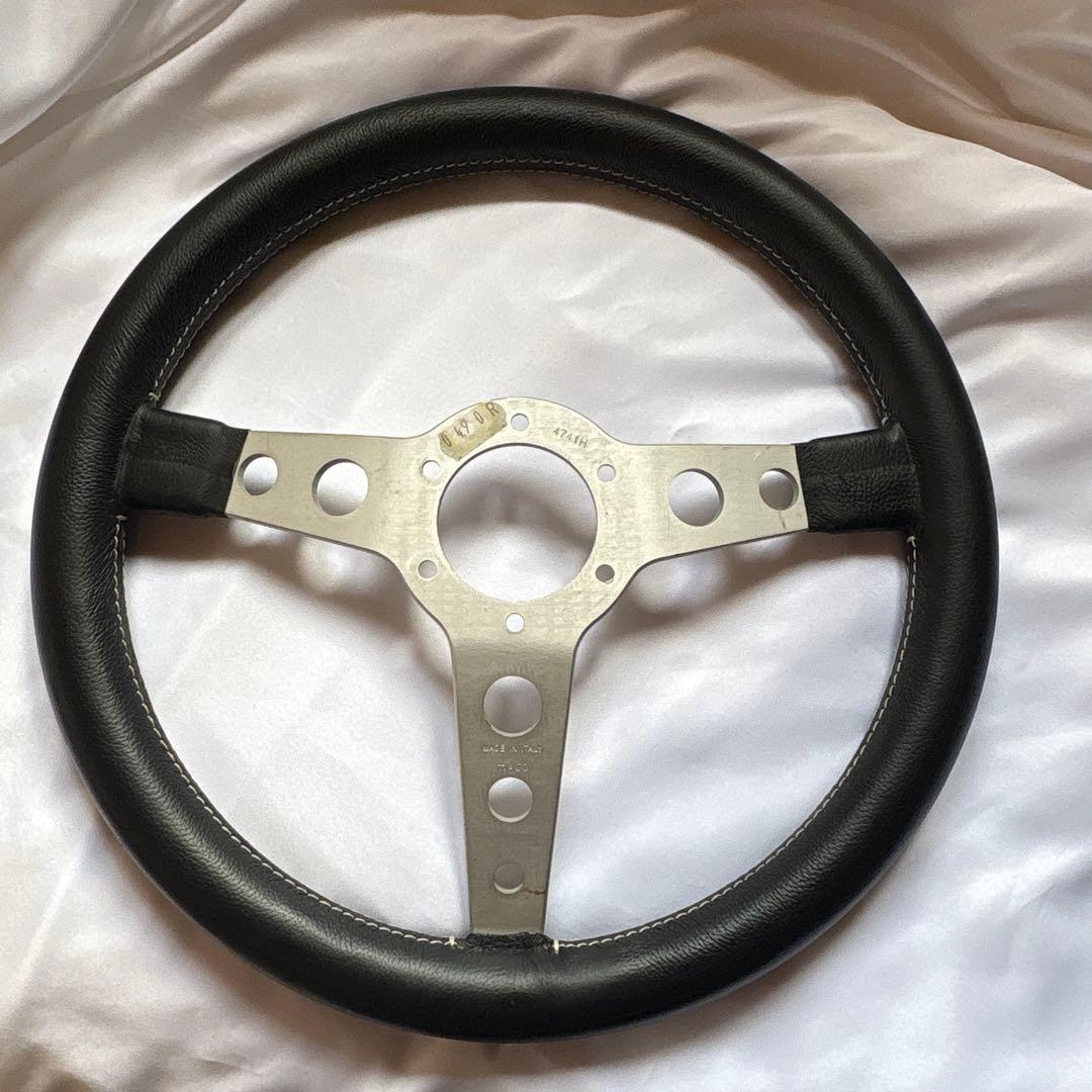 MOMO prototipo ステアリング