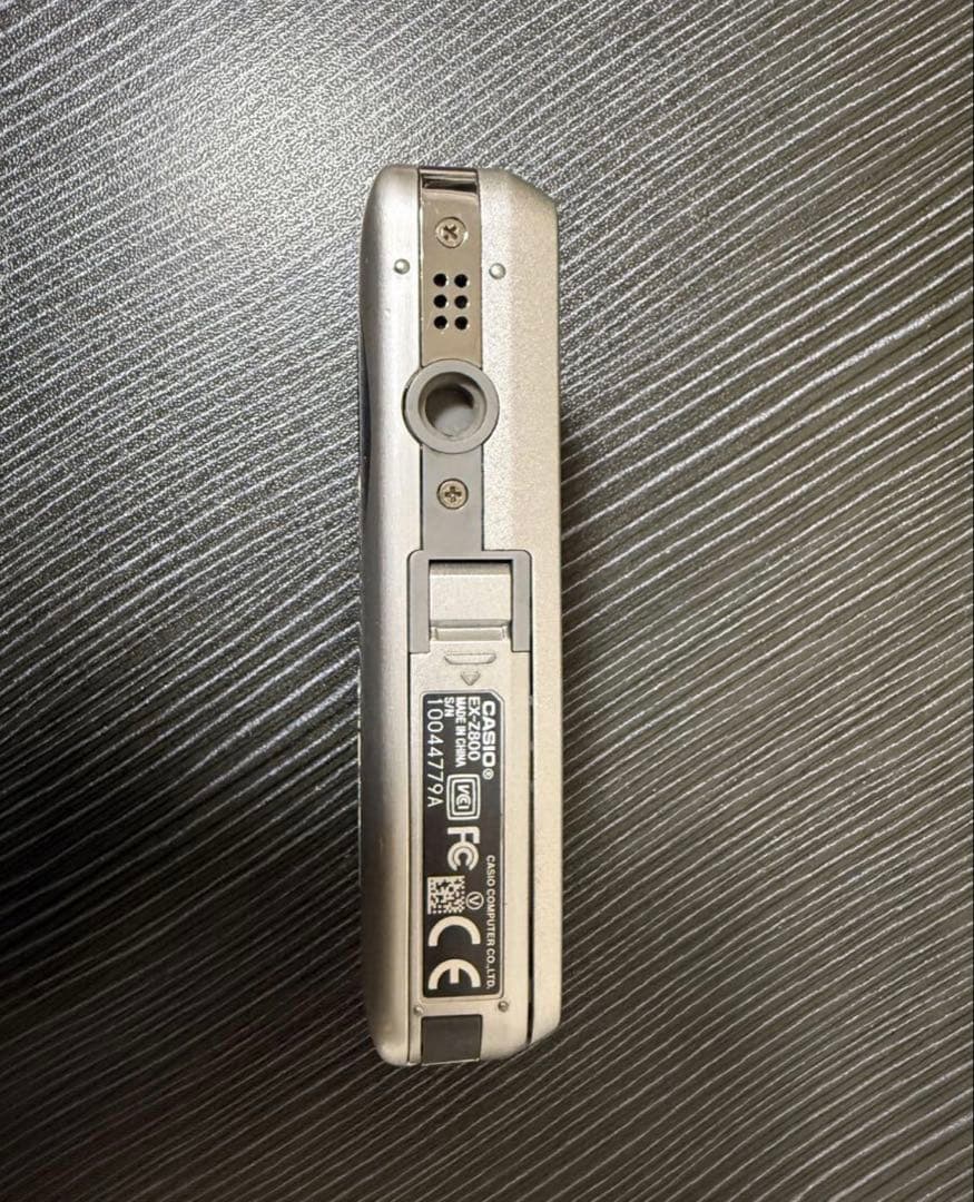 CASIO EX-Z800 コンパクトデジタルカメラ