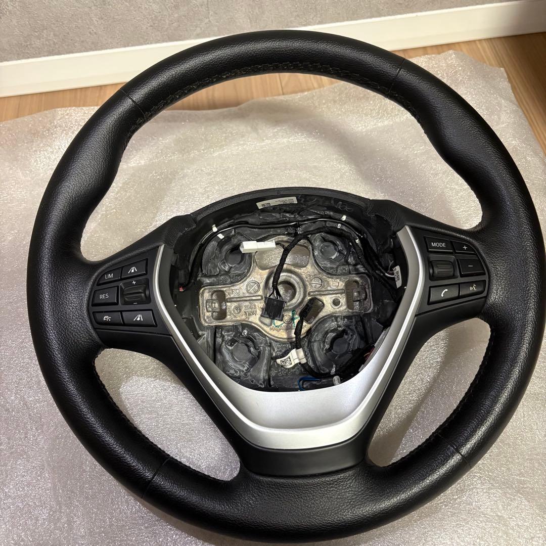  ステアリングホイール 本体　エアバックなし