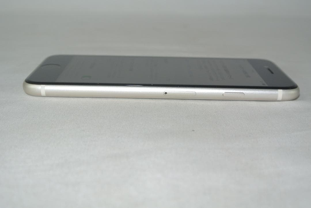 Apple iPhoneSE(第3世代)128GB SIMフリーMMYG3J/A