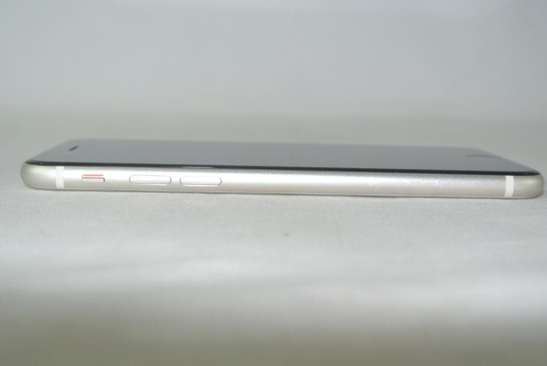 Apple iPhoneSE(第3世代)128GB SIMフリーMMYG3J/A