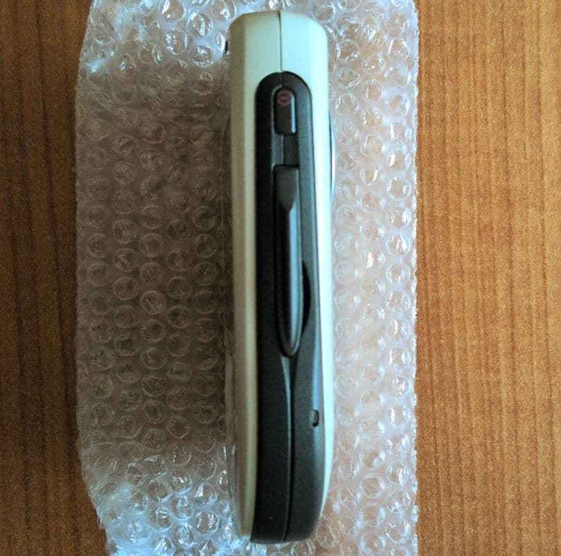 【美品】Nokia NM850iG docomo FOMA携帯電話