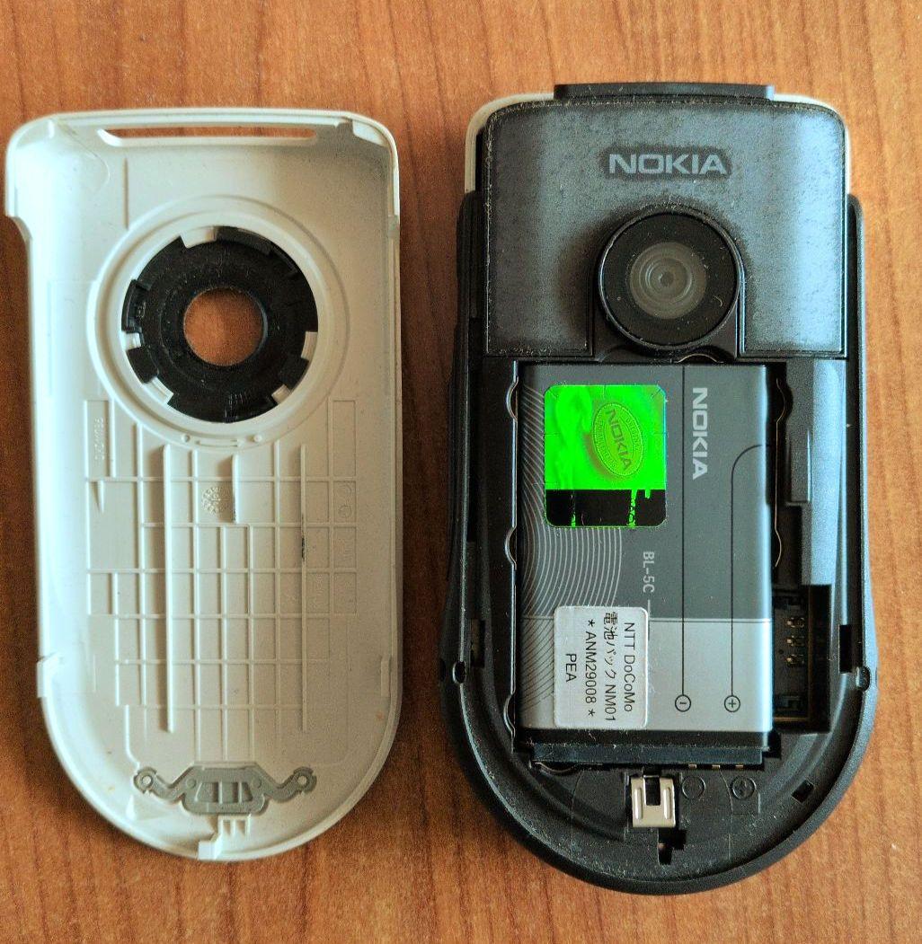 【美品】Nokia NM850iG docomo FOMA携帯電話