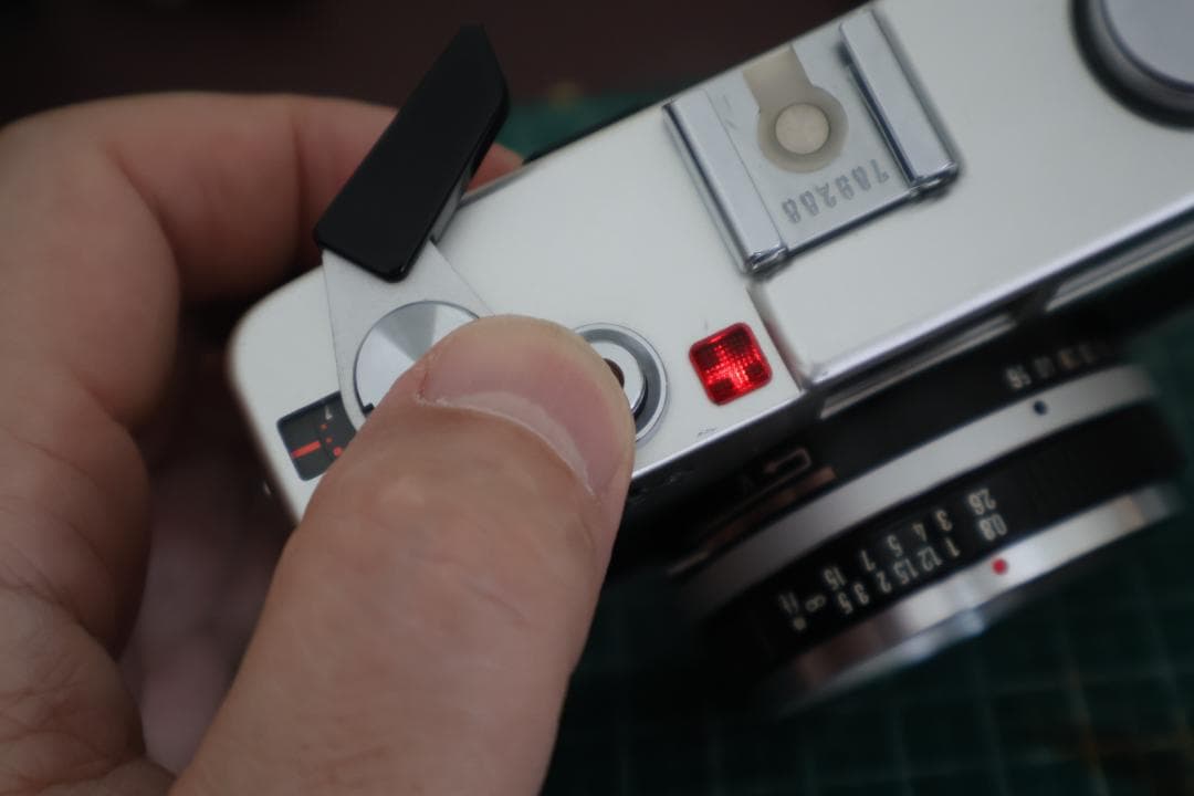 整備品 ミノルタ MINOLTA HI-MATIC F フィルムカメラ