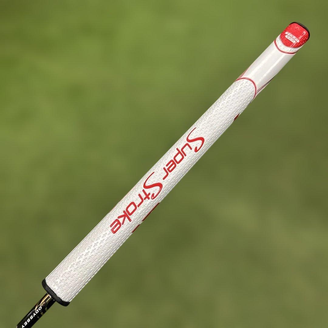 Odyssey Sabertooth+SuperStrokeグリップ 38インチ
