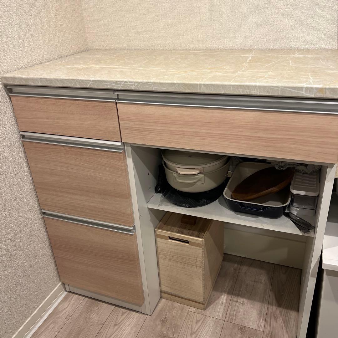 【とっくるりんさん専用】食器棚