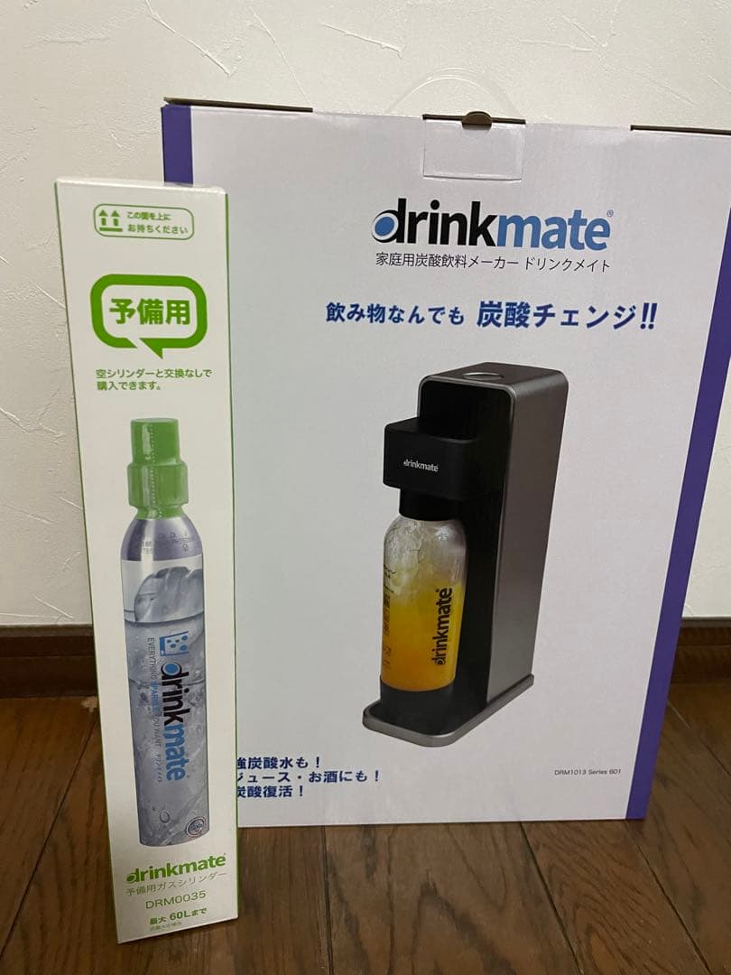 drinkmate 炭酸水メーカー 本体と予備ボトル付き