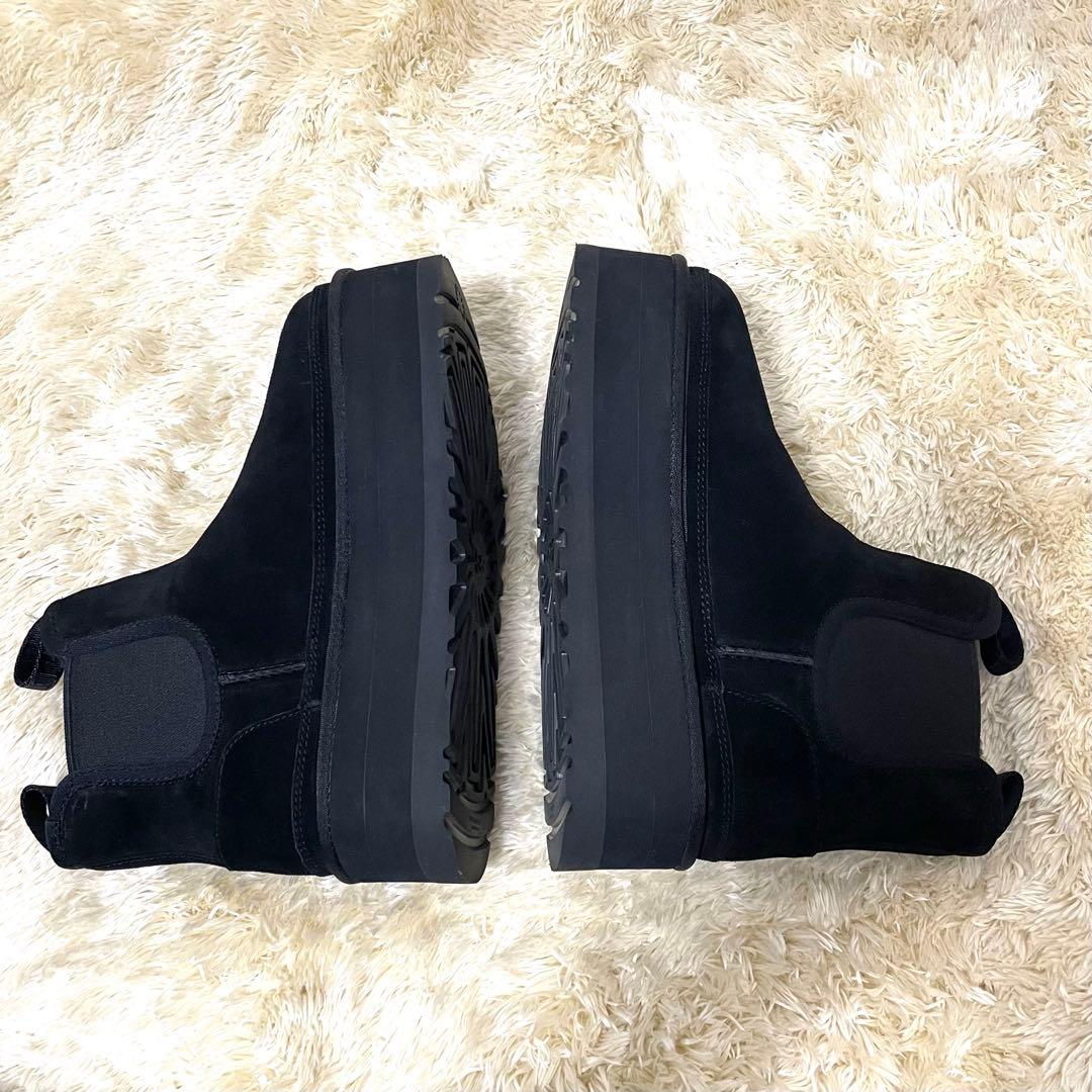 UGG アグ ニューメル プラットフォーム チェルシー ブーツ 厚底 黒