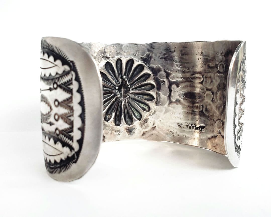 一品物❗　インディアンジュエリー　ナバホ族　有名な V.J. Platero