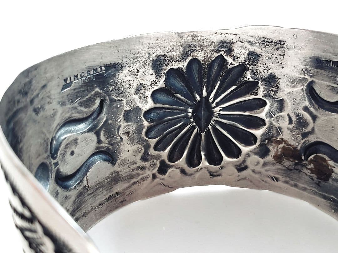 一品物❗　インディアンジュエリー　ナバホ族　有名な V.J. Platero