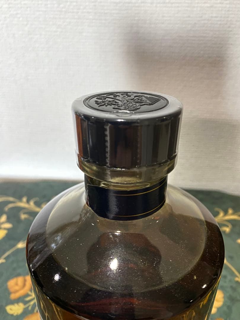 終売品　ヘリオス酒造 ウイスキー 暦　輸出用旧ボトル