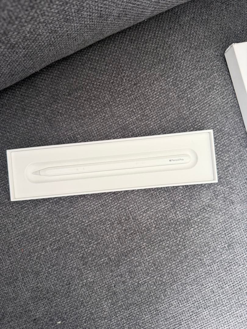 c*n様 Apple Pencil Pro ホワイト 未使用