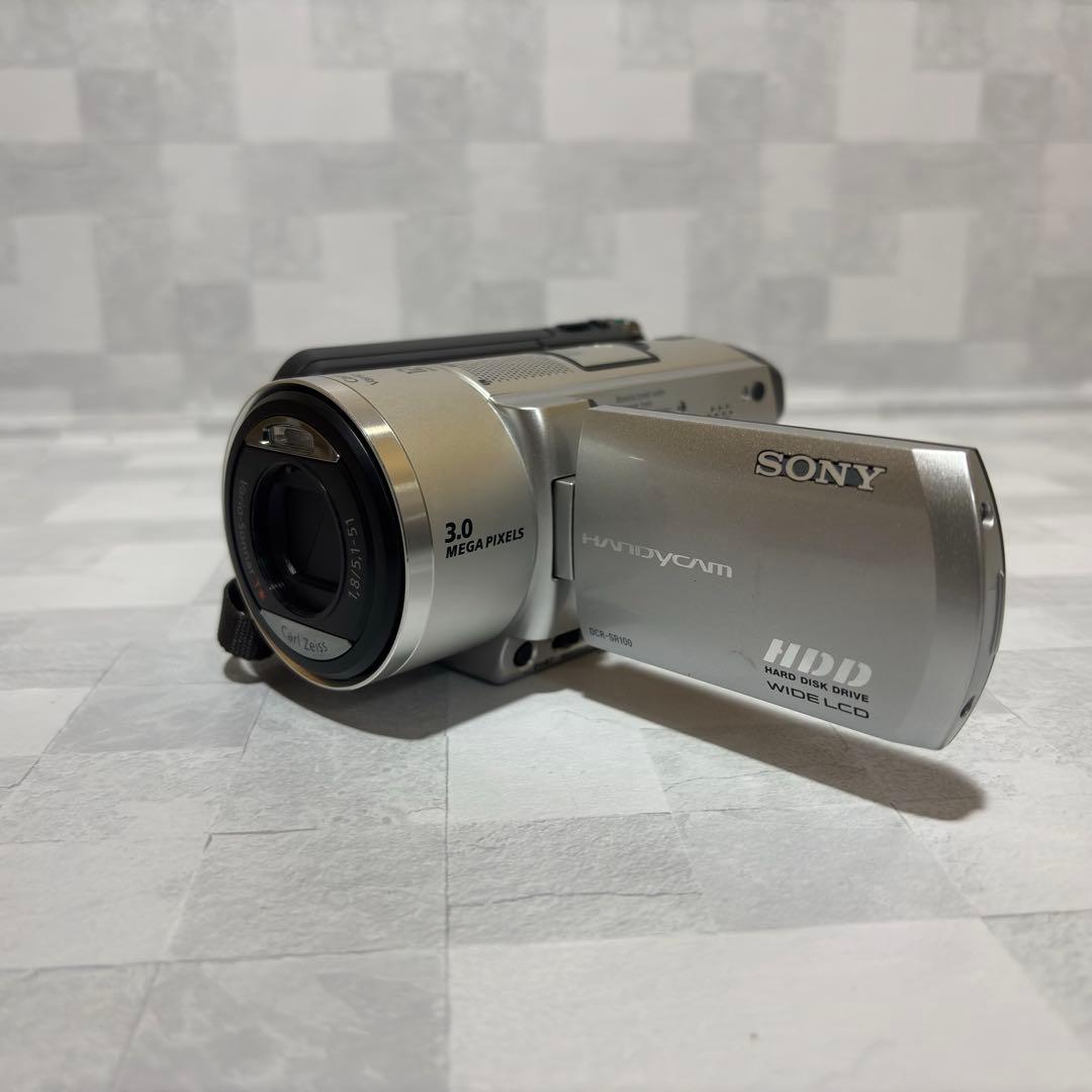 C1085 SONY ハンディカム DCR SR100