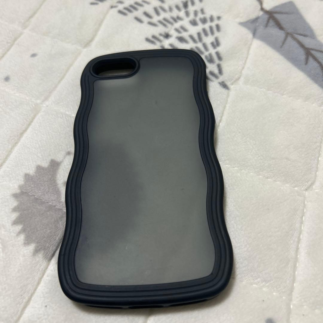 Apple iPhone SE 第3世代64gb ブラック 本体