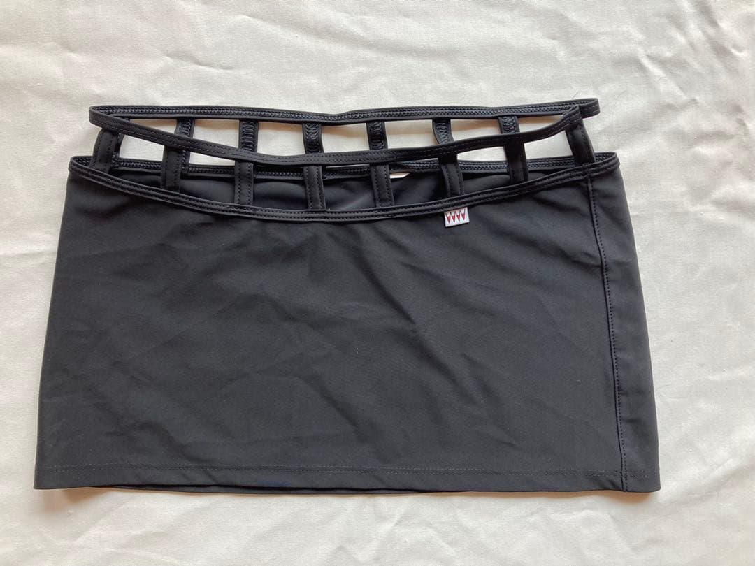 ☆☆☆☆☆ トップスとスカートのせットと黒ビキニセット