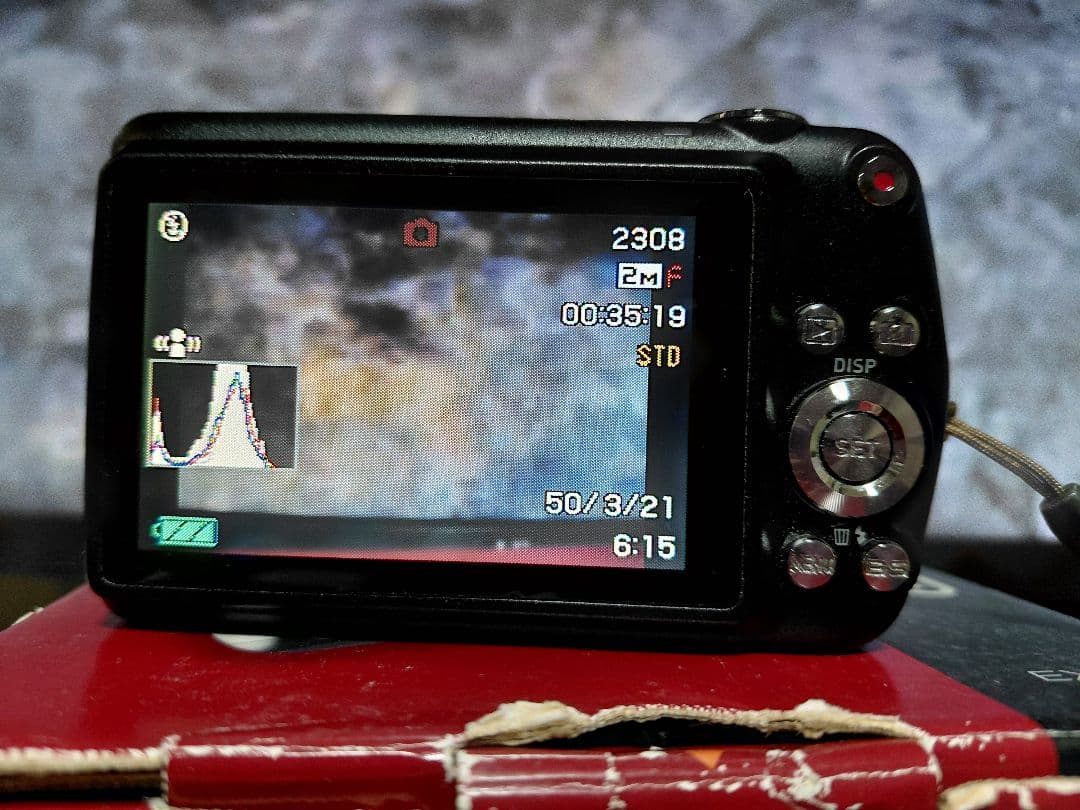 即発送★CASIO EXILIM コンパクトデジタルカメラ