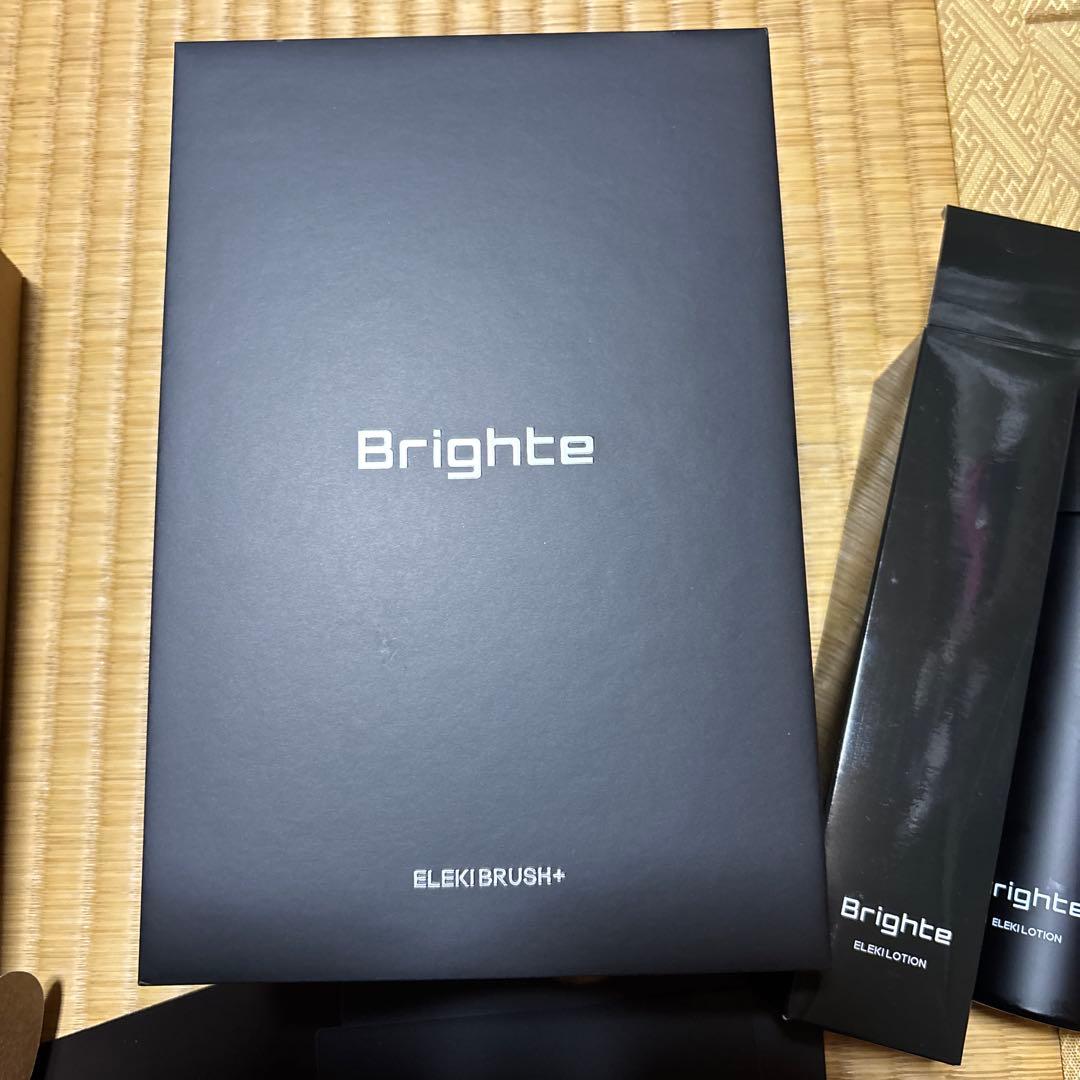 Brighte エレキブラシ　新品ローション付き　新品リフトマスク付き