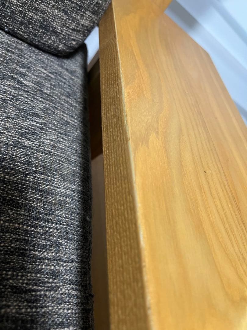 1人掛けソファ 木製フレーム　和室、洋室　OK