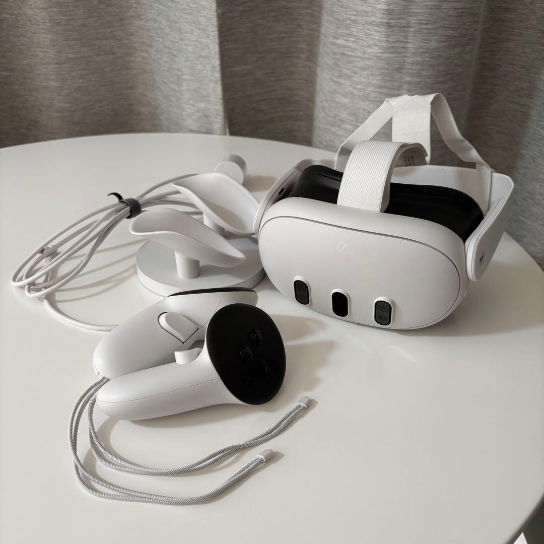  Quest 3 512GB +コンパクト充電ドック+シリコン接顔部
