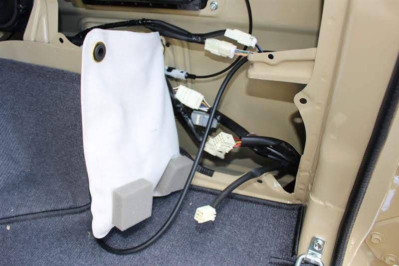 再販ランクル70(GRJ76K)　4灯化キット