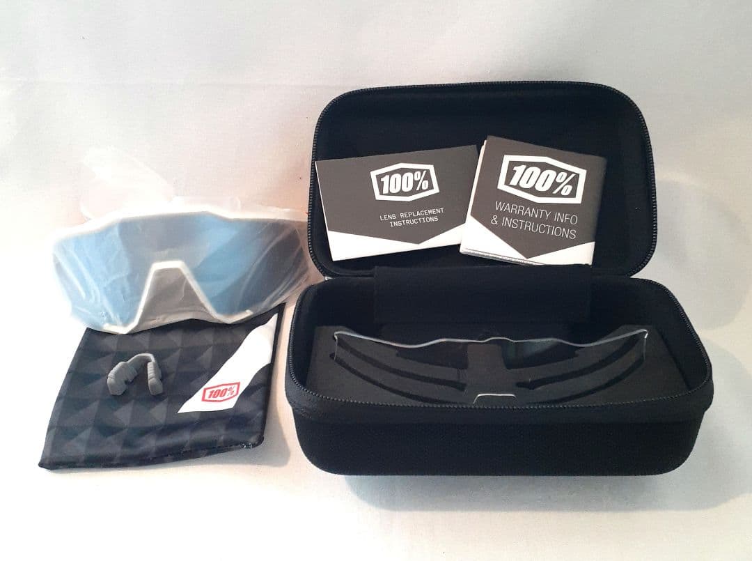 100％ Speedcraft ホワイト ブルー ワンハンドレッド サングラス