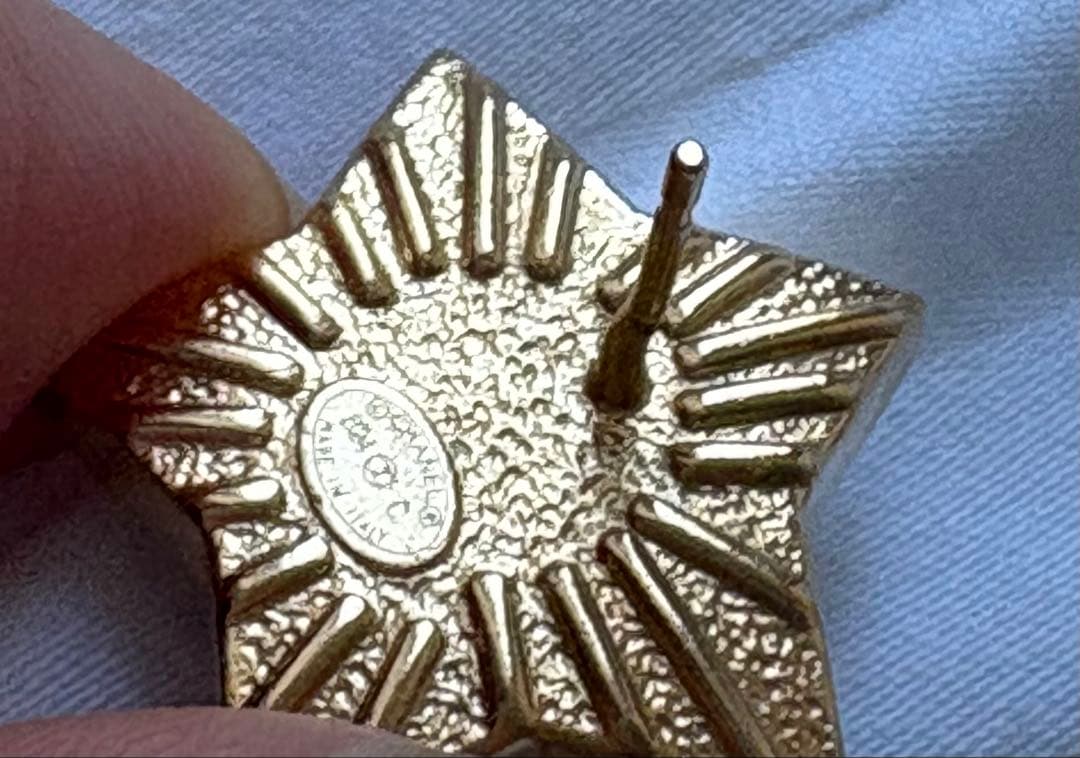 シャネル　スターピアス　2024コレクション　片耳