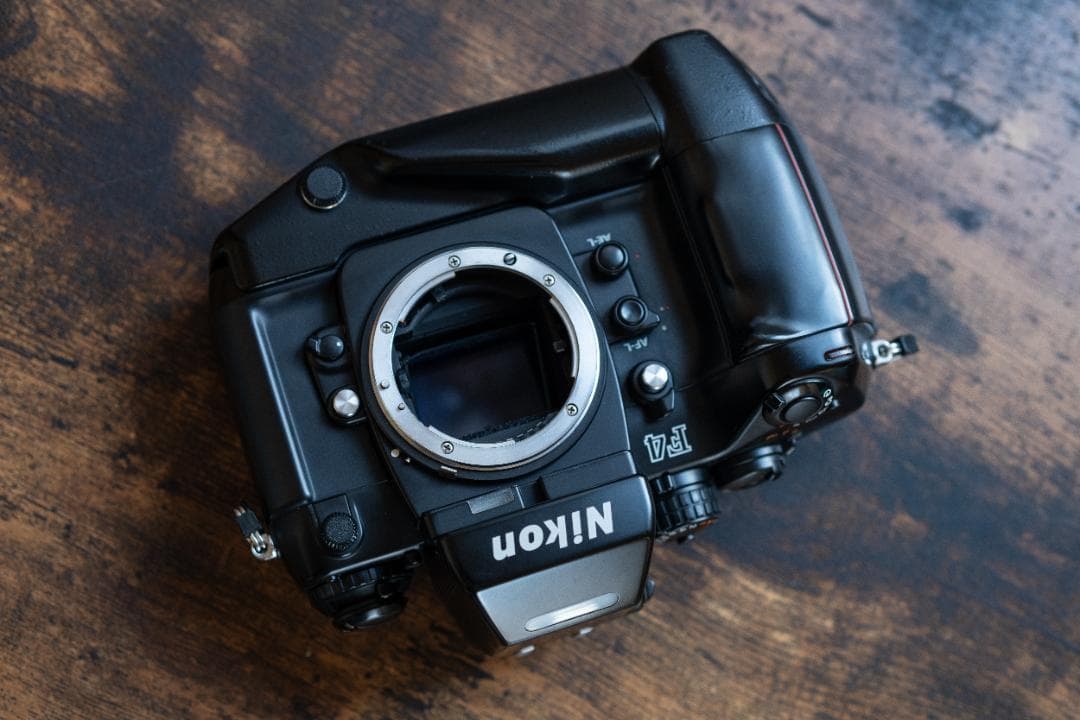 動作快調 Nikon F4s　ニコン フィルムカメラ