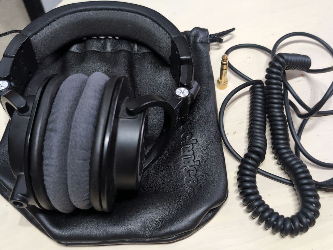 audio-technica オーディオテクニカ　ヘッドフォン　ATH-M50x