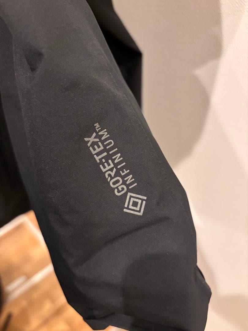 と*し様 アークテリクス　ソラノジャケット　Sサイズ