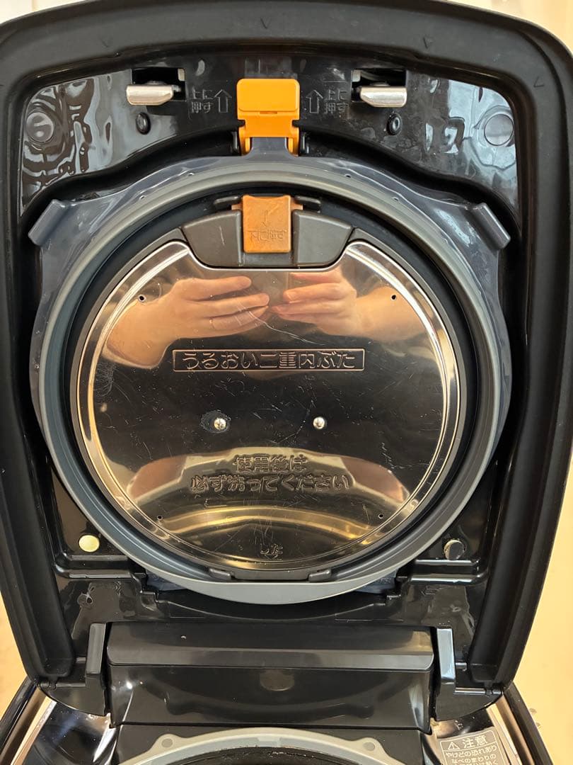 IH炊飯器 NW-AT10 黒 ☆内釜 新品交換済☆