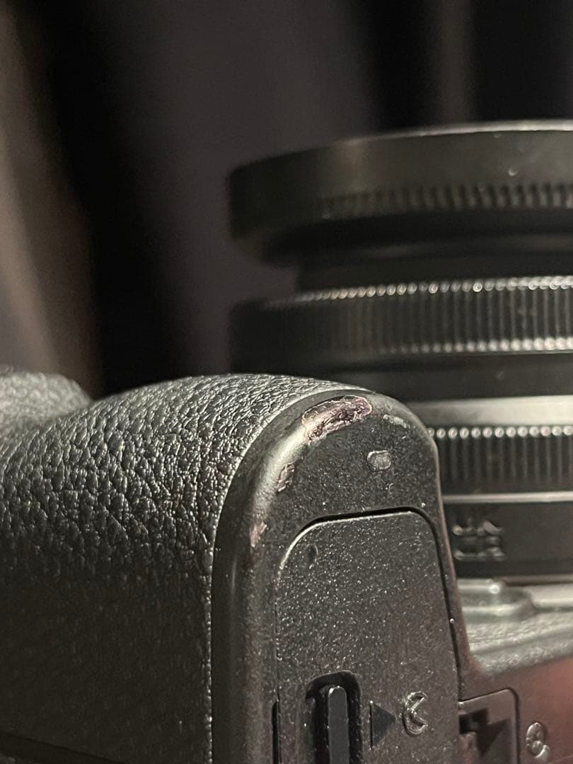 作画有　Nikon Z 50 16-50mm 付属品