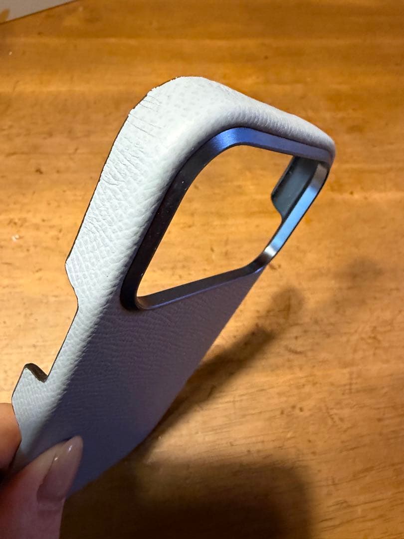 BONAVENTURA iPhone17プロケース ブルー