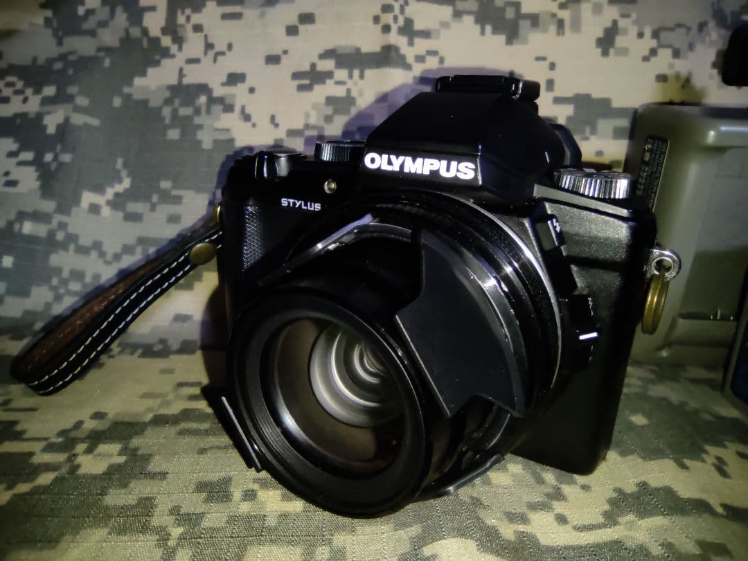Olympus Stylus 1 コンパクトデジタルカメラ