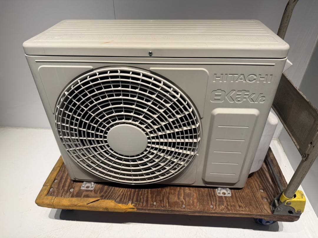 306　HITACHI　2021年製エアコン　6～8畳用　整備済み