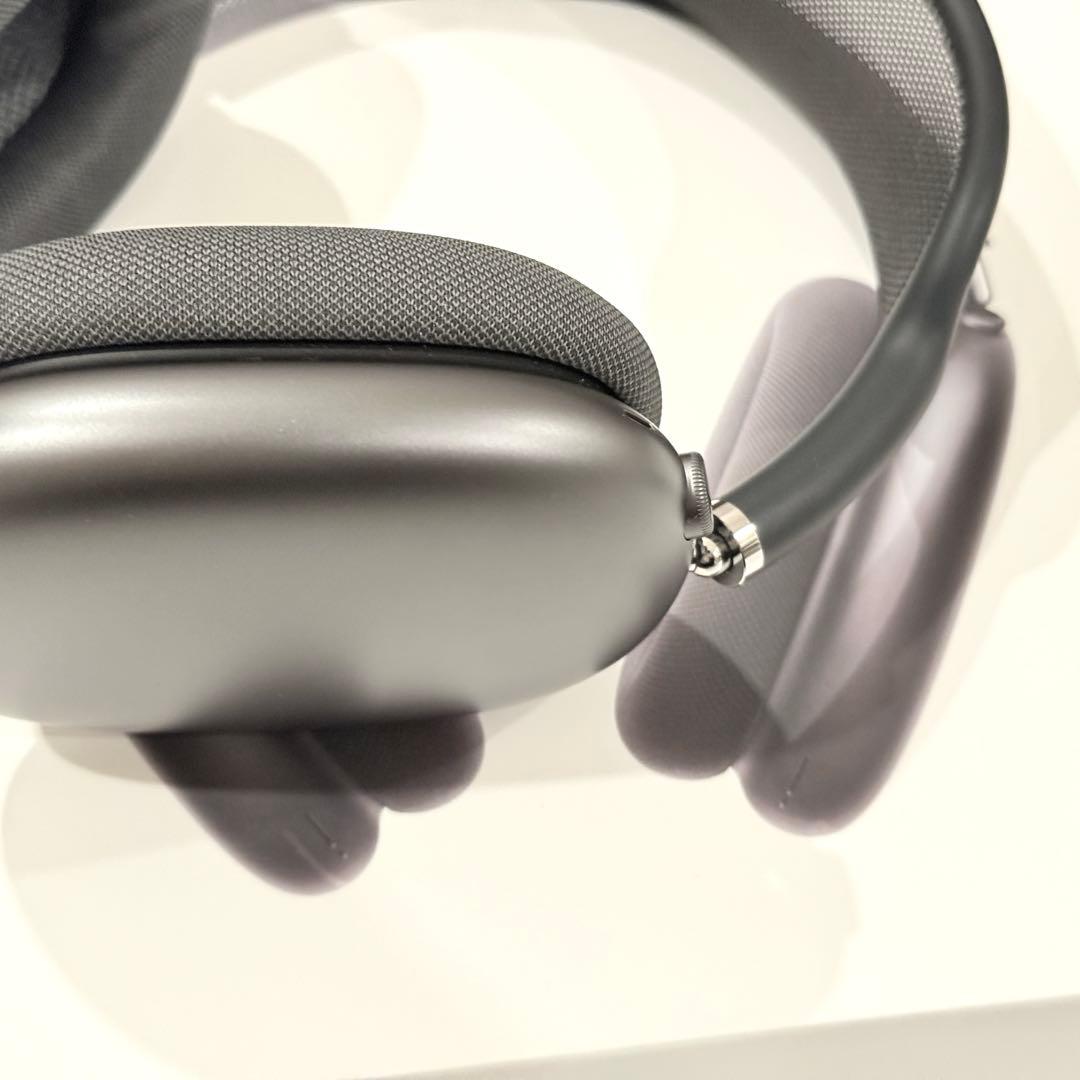 ヘッドホン Apple AirPods Max Space Gray