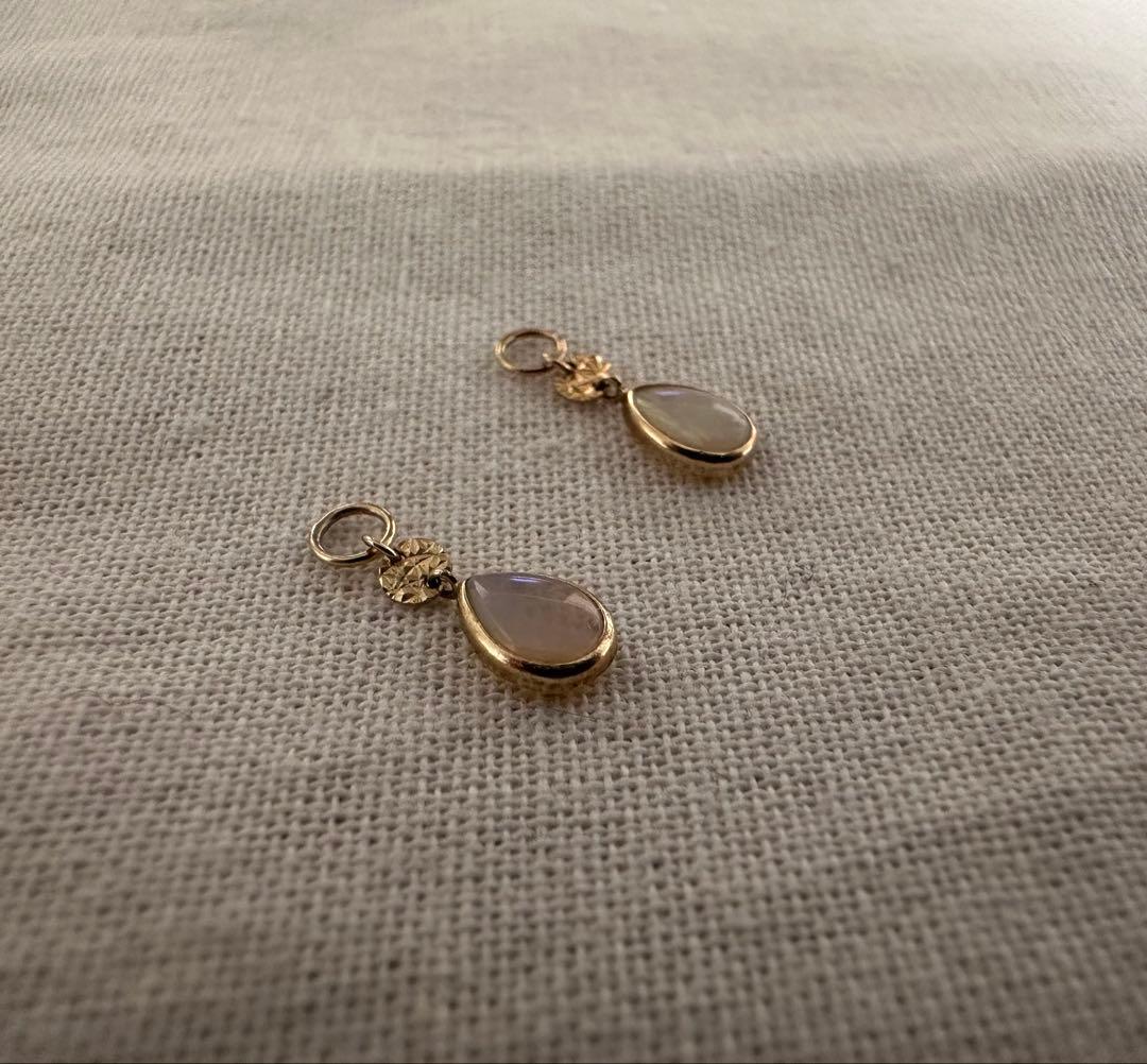 agete アガット　K10オパールピアスチャーム　イヤリングチャーム　箱付き