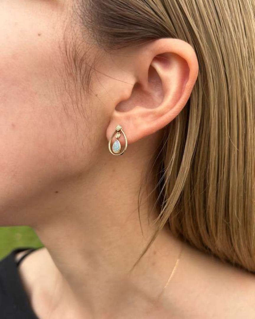 agete アガット　K10オパールピアスチャーム　イヤリングチャーム　箱付き