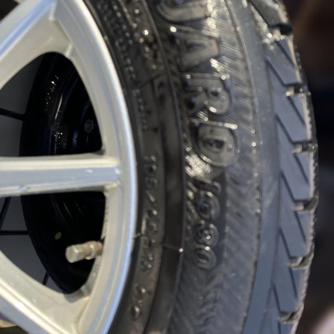 195/65r15スタッドレスアルミ付き4本セット